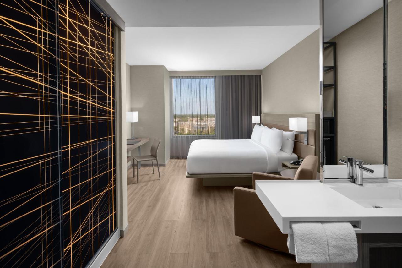 Ac Hotel By Marriott Miami Dadeland Glenvar Heights Exterior photo